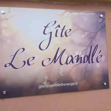 Le Mandle A Vakantiehuis